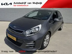 Grijs Gebruikt 2016 Kia Rio Hatchback | € 7.850 (Eerlijke prijs)