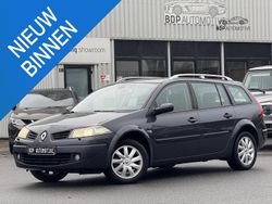 Grijs Gebruikt 2007 Renault Mégane GrandTour Stationwagen | € 1.950 (Eerlijke prijs)