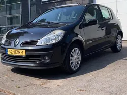 Zwart Gebruikt 2009 Renault Clio II Rip Curl Hatchback | € 3.850 (Iets duurder)