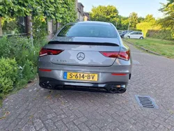Grijs Gebruikt 2022 Mercedes CLA250 AMG line Sedan | € 34.000 (Super prijs)