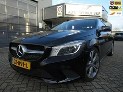 Zwart Gebruikt 2015 Mercedes CLA180 Ambition Sedan | € 17.250 (Eerlijke prijs)