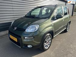 Groen Gebruikt 2014 Fiat Panda 4x4 Trekking Hatchback | € 7.495