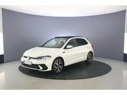Pure white Gebruikt 2024 VW Polo R-line Hatchback | € 31.900 (Duur)