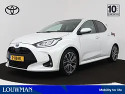 Wit Gebruikt 2021 Toyota Yaris Hybrid Executive Hatchback | € 23.445 (Eerlijke prijs)