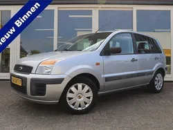 Grijs Gebruikt 2008 Ford Fusion Cool & Sound Edition MPV | € 3.250 (Eerlijke prijs)