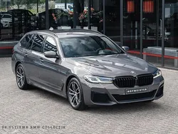 Grijs Gebruikt 2021 BMW 530e M Sport Stationwagen | € 37.950 (Goede deal)
