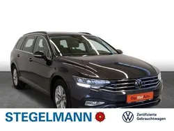 Grijs Gebruikt 2022 VW Passat Business Stationwagen | € 29.600 (Eerlijke prijs)