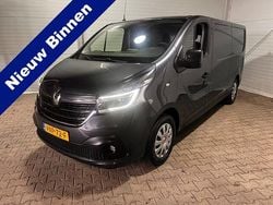 Grijs Gebruikt 2022 Renault Trafic Van | € 21.750 (Eerlijke prijs)