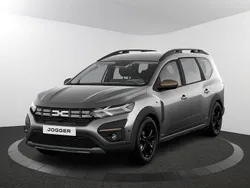 Gris schiste (grijs metallic) Nieuw 2025 Dacia Jogger Extreme MPV | € 30.800 (Eerlijke prijs)