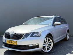Grijs Gebruikt 2020 Skoda Octavia Business Line Stationwagen | € 17.399 (Eerlijke prijs)