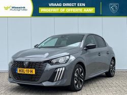 Grijs Gebruikt 2024 Peugeot 208 Allure Hatchback | € 24.895 (Eerlijke prijs)