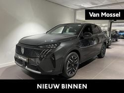 Gebruikt 2024 Peugeot e-3008 GT SUV | € 33.440 (Iets duurder)