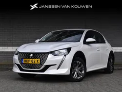 Wit Gebruikt 2022 Peugeot e-208 Active Hatchback | € 18.495 (Goede deal)
