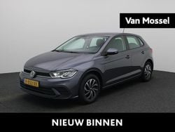 Grijs Gebruikt 2022 VW Polo Life Hatchback | € 16.900 (Eerlijke prijs)
