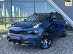 Blauw, metallic lak Gebruikt 2023 Lynk & Co 01 SUV | € 26.950 (Goede deal)