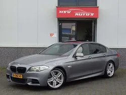 Grijs, metallic lak Gebruikt 2012 BMW M550 Sedan | € 18.950 (Duur)