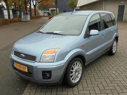 Grijs Gebruikt 2007 Ford Fusion Futura MPV | € 3.250 (Goede deal)