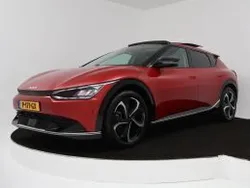 Rood metallic Gebruikt 2022 Kia EV6 4 SUV | € 34.940 (Eerlijke prijs)