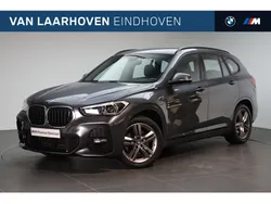 Mineralgrau Gebruikt 2022 BMW X1 Executive SUV | € 33.495 (Eerlijke prijs)
