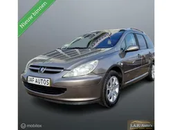 Grijs Gebruikt 2002 Peugeot 307 Stationwagen | € 1.299 (Iets duurder)