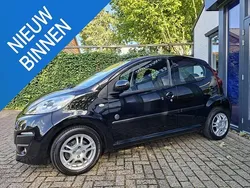 Zwart Gebruikt 2013 Peugeot 107 Envy Hatchback | € 4.750 (Eerlijke prijs)