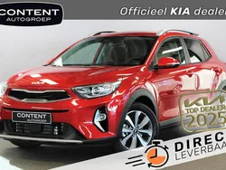 Rood, metallic lak Gebruikt 2023 Kia Stonic SUV | € 27.840