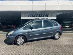 Grijs Gebruikt 2005 Citroën Xsara Picasso Exclusive MPV | € 2.219 (Eerlijke prijs)