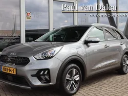 Grijs Gebruikt 2022 Kia Niro SUV | € 22.795 (Goede deal)