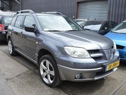 Grijs Gebruikt 2009 Mitsubishi Outlander SUV | € 1.849 (Super prijs)