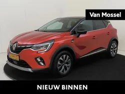 Twotone rouge flamme / noir e Gebruikt 2020 Renault Captur Intens SUV | € 17.940 (Eerlijke prijs)