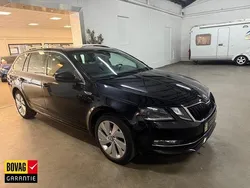 Zwart Gebruikt 2019 Skoda Octavia Stationwagen | € 14.950 (Eerlijke prijs)
