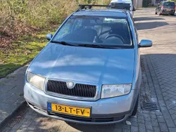 Grijs Gebruikt 2003 Skoda Fabia Stationwagen | € 950 (Eerlijke prijs)