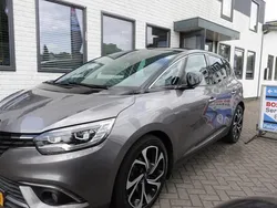 Grijs Gebruikt 2018 Renault Scénic IV Bose Edition MPV | € 12.950 (Goede deal)