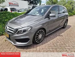 Grijs Gebruikt 2017 Mercedes B180 MPV | € 17.450 (Eerlijke prijs)