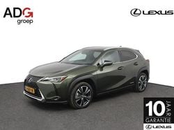 Groen Gebruikt 2021 Lexus UX 250h SUV | € 29.450 (Eerlijke prijs)