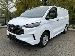 Wit Nieuw 2024 Ford Transit Trend Van | € 30.445