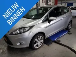 Grijs Gebruikt 2012 Ford Fiesta Hatchback | € 5.600 (Eerlijke prijs)