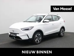 Wit Gebruikt 2023 MG ZS Comfort Sedan | € 21.900 (Eerlijke prijs)