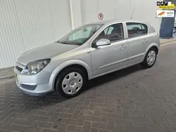 Grijs Gebruikt 2004 Opel Astra Enjoy Hatchback | € 2.350 (Eerlijke prijs)