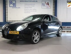 Zwart Gebruikt 2011 Alfa Romeo Giulietta Distinctive Hatchback | € 5.450 (Super prijs)
