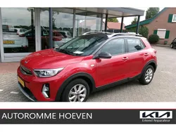 Rood Gebruikt 2021 Kia Stonic Turbo SUV | € 16.440 (Goede deal)