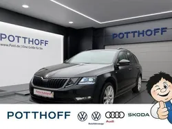 Zwart Gebruikt 2020 Skoda Octavia Tour Stationwagen | € 23.280 (Goede deal)