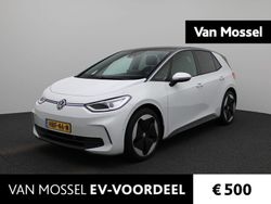 Wit Gebruikt 2025 VW ID.3 Pro Hatchback | € 34.900 (Eerlijke prijs)