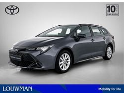 Grijs Gebruikt 2023 Toyota Corolla Hybrid Active Stationwagen | € 25.950 (Eerlijke prijs)