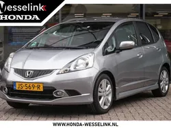 Grijs, metallic lak Gebruikt 2011 Honda Jazz Sport Hatchback | € 7.450