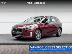 Piemont rot Gebruikt 2024 BMW 218 Luxury Line Stationwagen | € 39.900