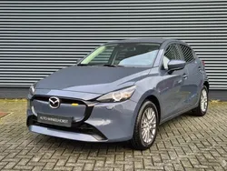 Grijs Nieuw 2024 Mazda 2 Exclusive-Line Hatchback | € 25.950 (Duur)