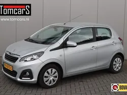 Grijs, metallic lak Gebruikt 2017 Peugeot 108 Active Hatchback | € 7.450 (Goede deal)