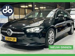 Zwart Gebruikt 2021 Mercedes CLA200 Shooting Brake Business Stationwagen | € 18.934 (Eerlijke prijs)