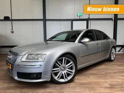 Grijs Gebruikt 2006 Audi S8 Sedan | € 10.990